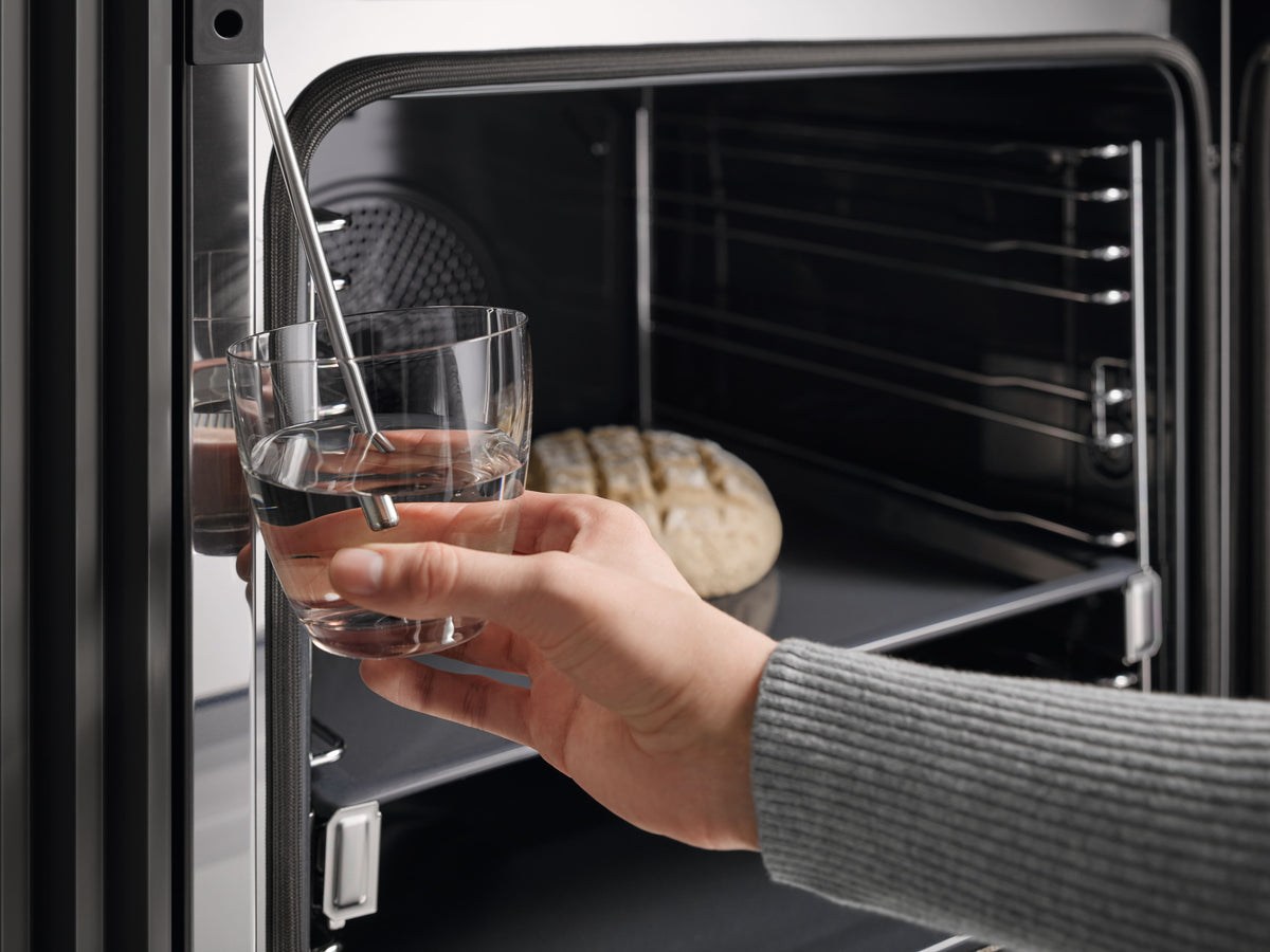 Miele H7464BP VitroLine Steam Oven – image 10
