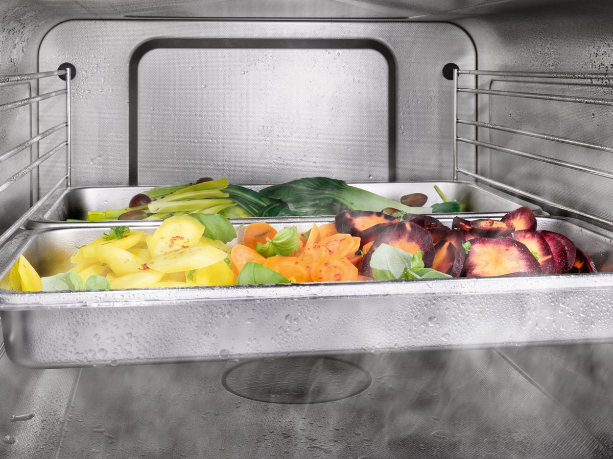 Miele DG2840 Steam Oven in CleanSteel – image 7