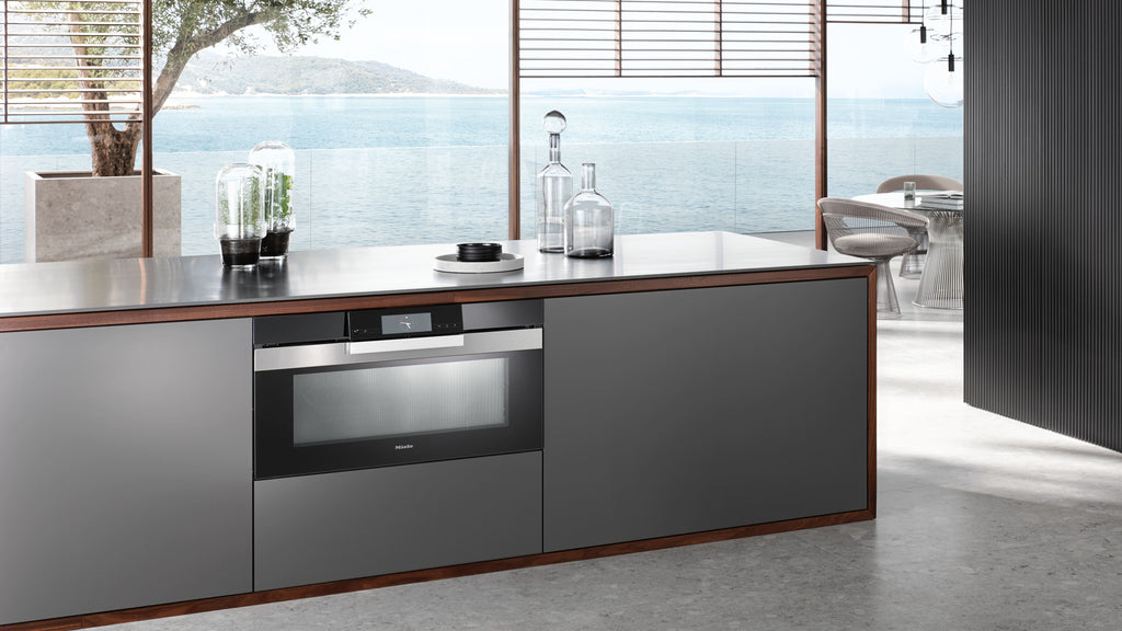Miele H7890BP Compact Oven in CleanSteel – image 3