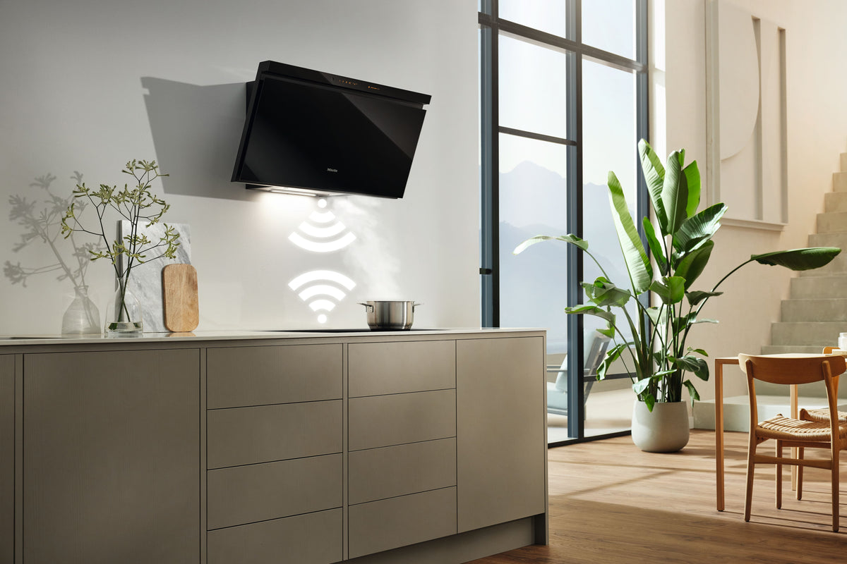 Miele DA 2698 Cooker Hood in Stainless Steel – image 3
