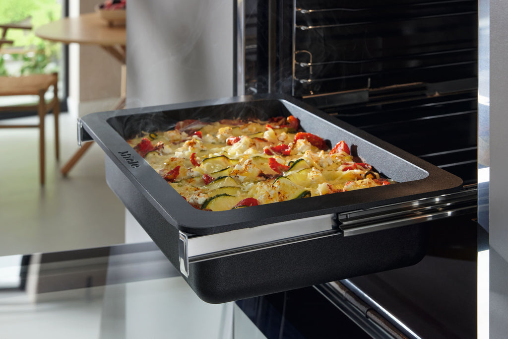 Miele H7264BP Steam Oven in CleanSteel – image 3