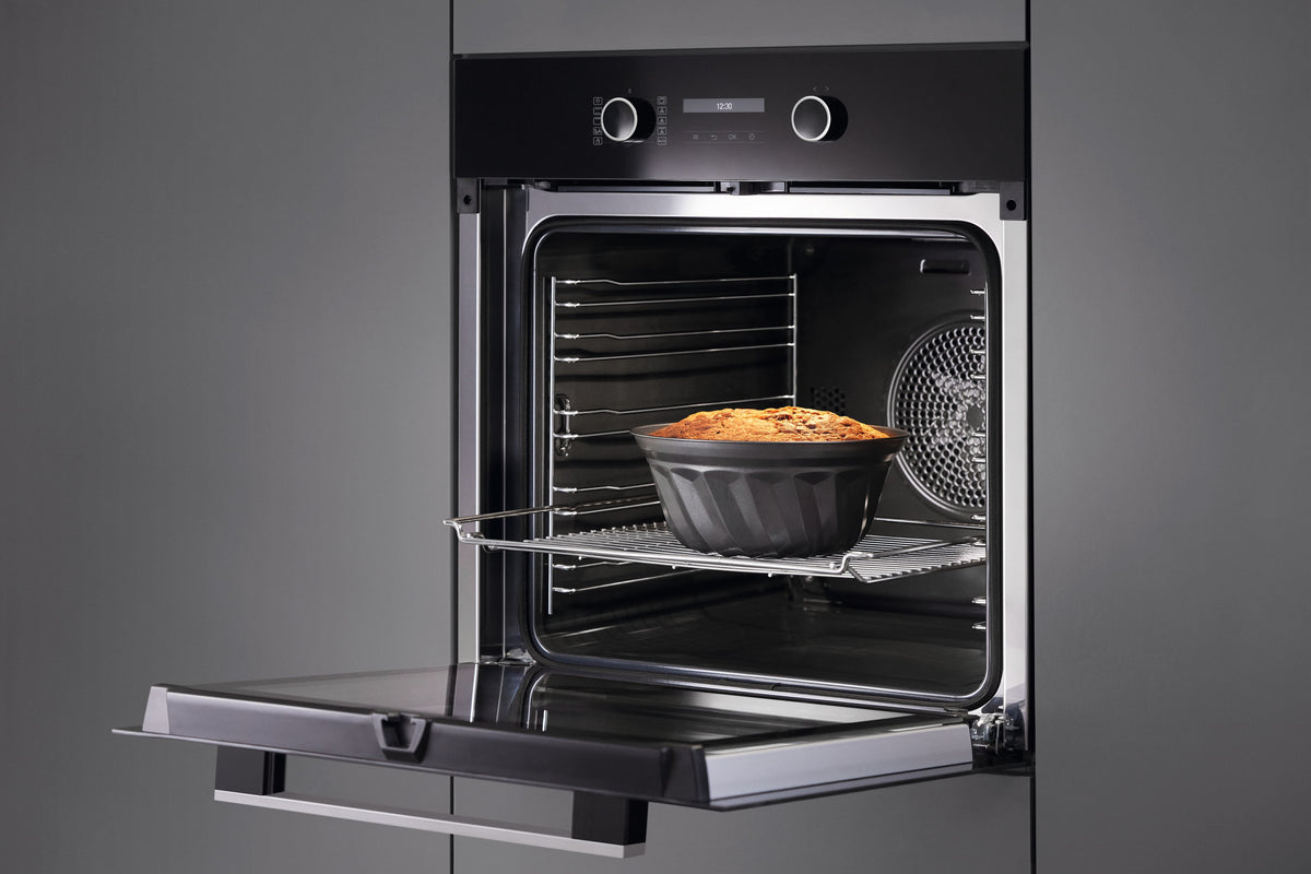 Miele H2465BP Single Oven in CleanSteel – image 3