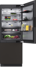 Miele KFMC3834 R Fridge Freezer — Miele KFMC3834 R Fridge Freezer — Miele KFMC3834 R Fridge Freezer — Miele MasterCool fridge-freezer Diamond KFMC 3834 R — Factual image