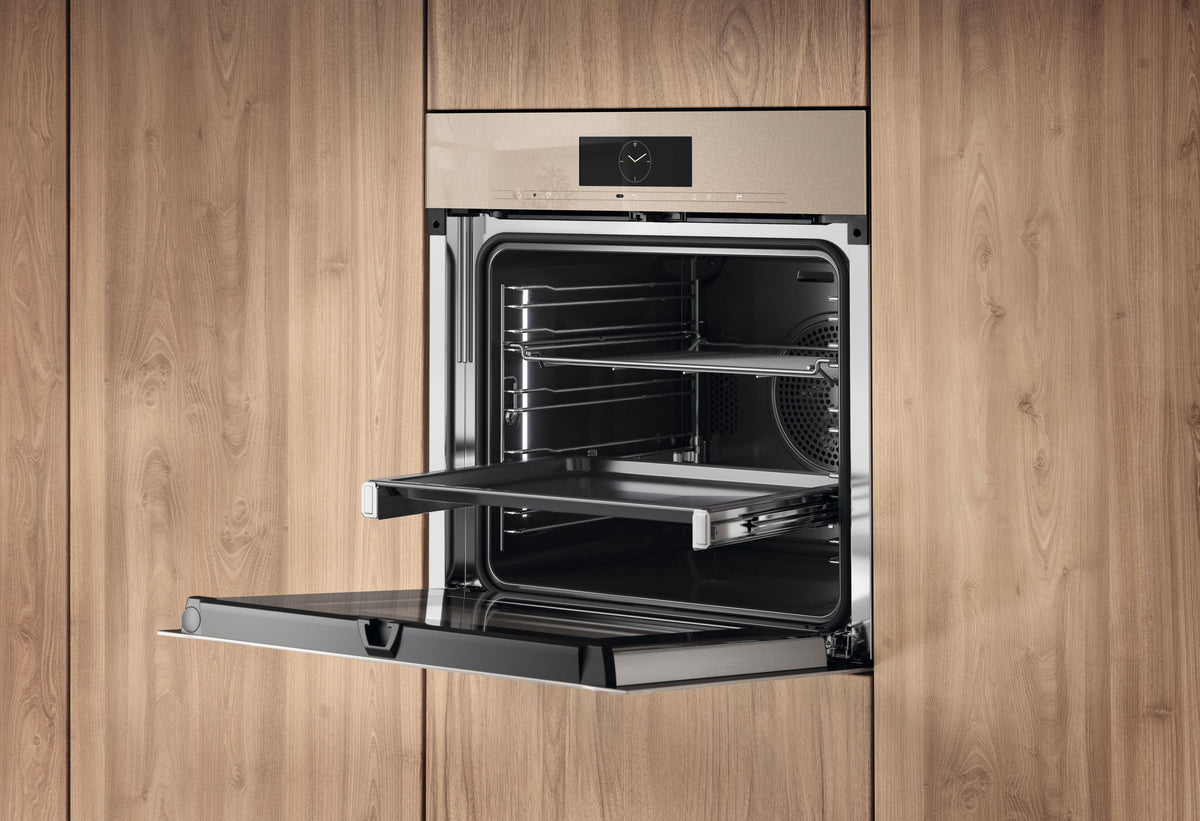 Miele H7860BPX Single Oven in Pearl Beige — Miele H7860BPX Single Oven in Pearl Beige — Miele H7860BPX Single Oven in Pearl Beige — Miele H7860BPX Ovens / Range cookers in Pearl Beige — Detailed image