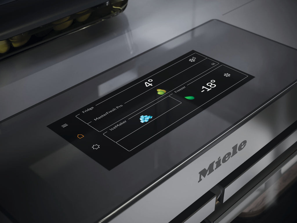 Miele KFMC3834 R Fridge Freezer — Miele KFMC3834 R Fridge Freezer — Miele KFMC3834 R Fridge Freezer — Miele MasterCool fridge-freezer Diamond KFMC 3834 R — Control panel image