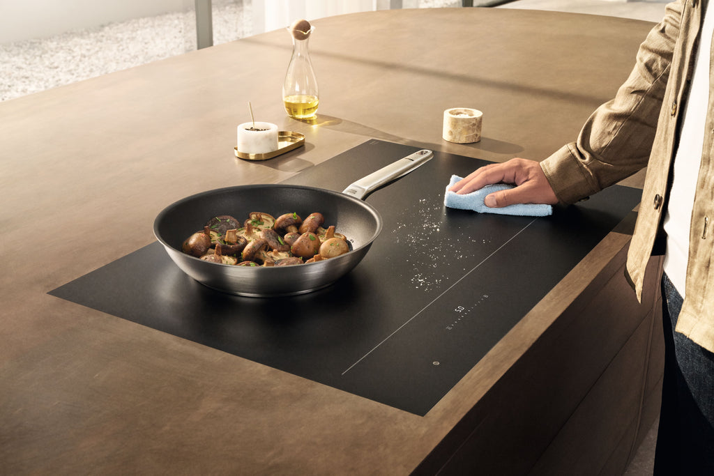 Miele KM8685-2 FL MattFinish Induction Hob in Frameless – image 8