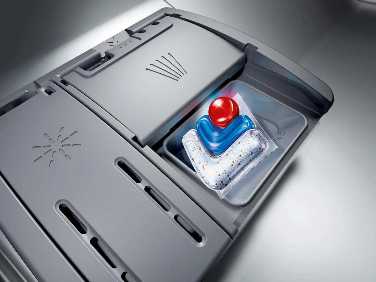 iQ100 Fully-integrated dishwasher 60 cm SN61HX02TG