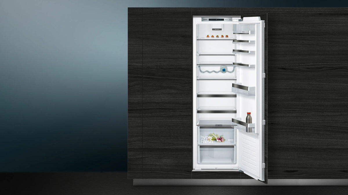 iQ500 Built-in fridge 177.2 x 55.8 cm soft close flat hinge KI81RSOE0G