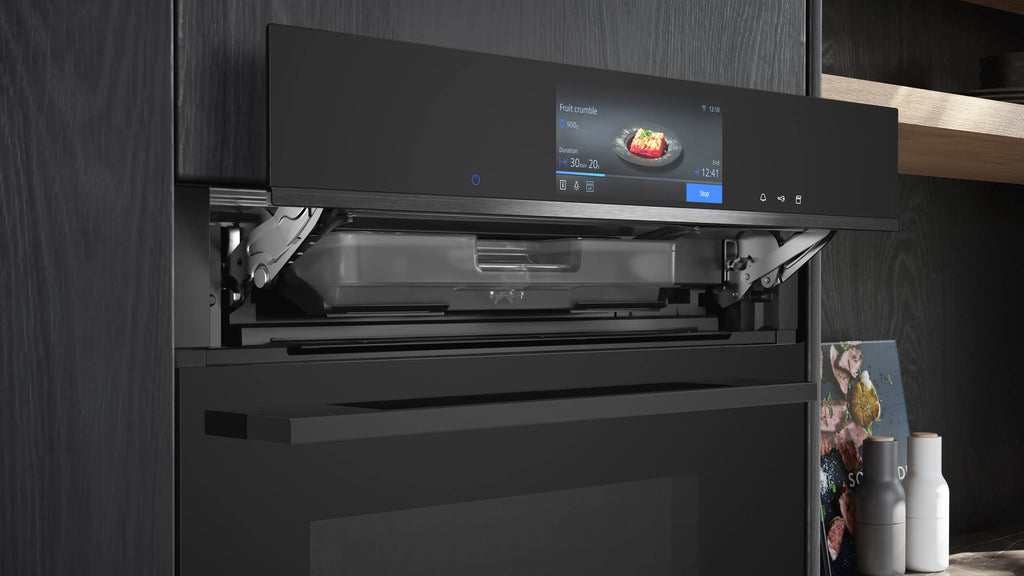 iQ700 60 x 60 cm Black HS738G3B2