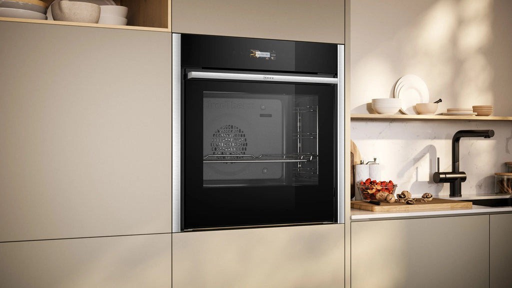 NEFF N 70 Single Oven B54CR31N0B