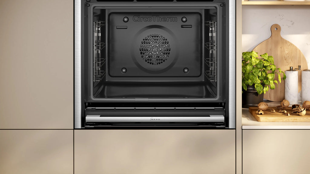 NEFF N 70 Single Oven B54CR71N0B