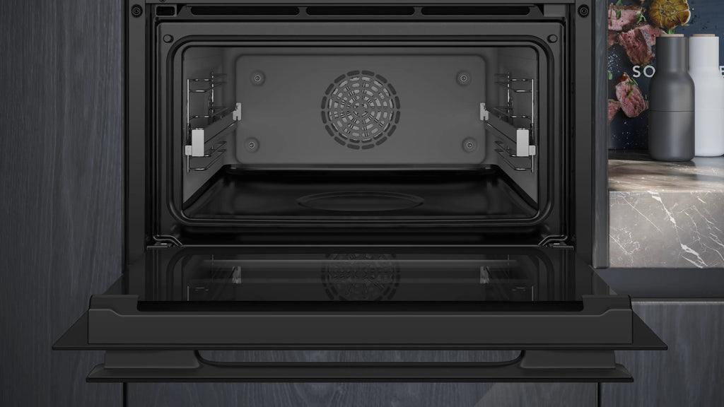 Siemens iQ700 Built-in compact oven with steam function 60 x 45 cm Black CS958GDD1