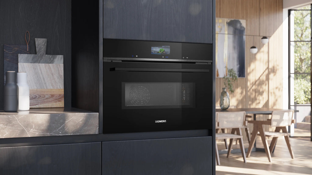 Siemens iQ700 Built-in compact oven with microwave function 60 x 45 cm Black CM776G1B1B