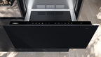 Siemens iQ700 Built-in warming drawer 60 x 29 cm Black BI710D1B1B