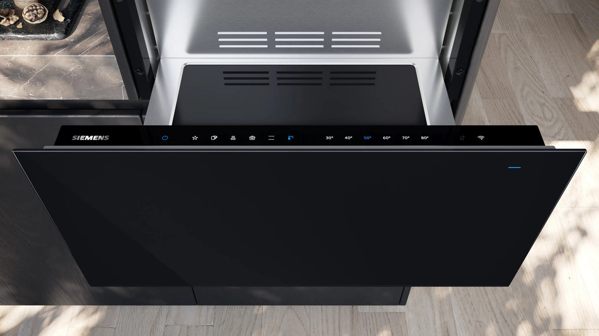 Siemens iQ700 Built-in warming drawer 60 x 29 cm Black BI710D1B1B