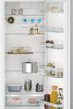 Siemens iQ500 Built-in fridge 177.2 x 55.8 cm soft close flat hinge KI81RADD0G