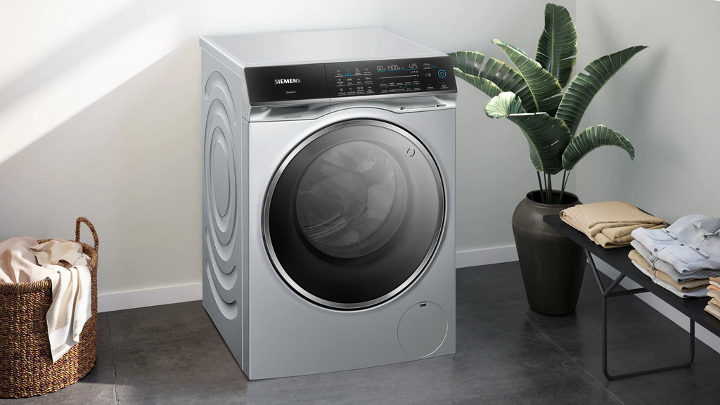 Siemens iQ700 Washer dryer 10.5/6 kg max. 1400 rpm WN54C2ATGB