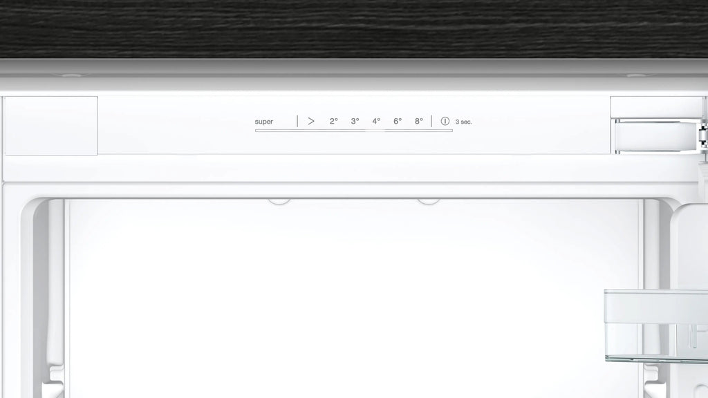 Siemens iQ100 Built-in fridge-freezer with freezer at bottom 177.2 x 54.1 cm flat hinge KI85NNFE0G