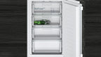 Siemens iQ100 Built-in fridge-freezer with freezer at bottom 177.2 x 54.1 cm flat hinge KI85NNFE0G