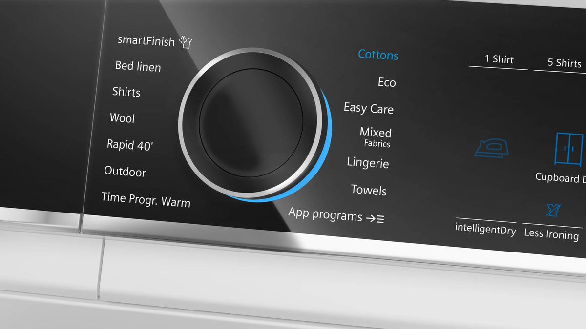 Siemens iQ700 Heat pump tumble dryer 9 kg WR47B2C9GB