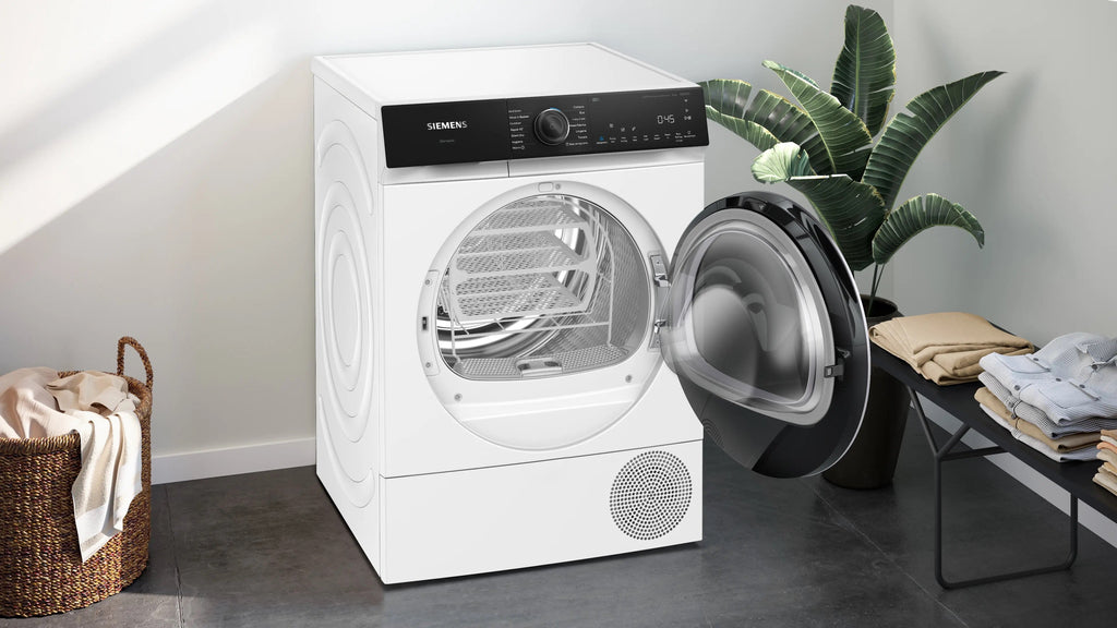 Siemens iQ500 Heat pump tumble dryer 9 kg WQ46H2D9GB