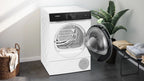 Siemens iQ500 Heat pump tumble dryer 9 kg WQ46H2D9GB
