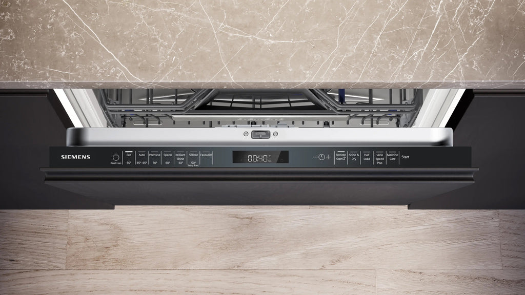 Siemens iQ500 Fully-integrated dishwasher 60 cm varioHinge SN95ZX62CG