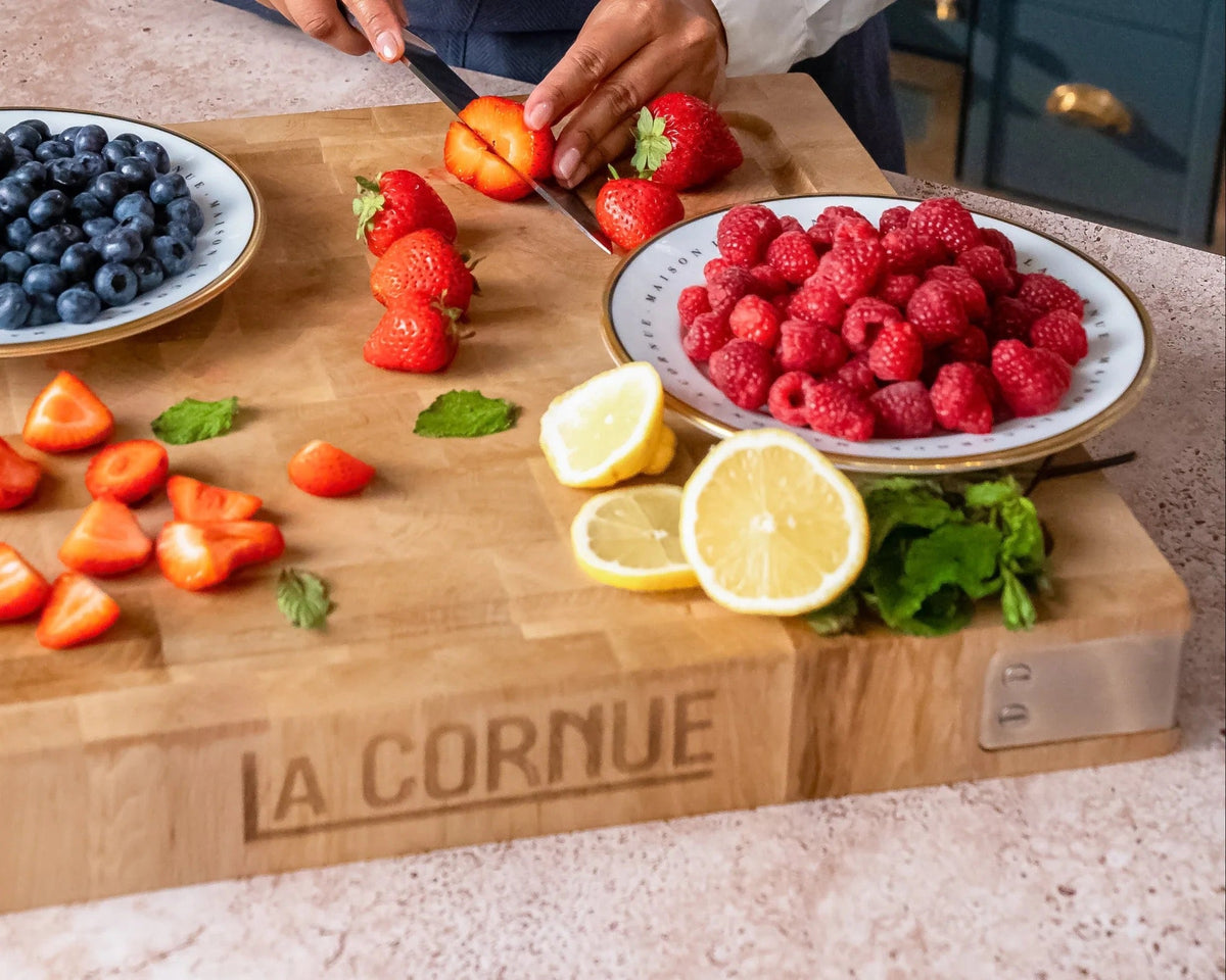 La Cornue Hornbeam End-Grain Wood Cutting Board