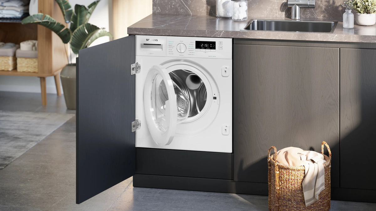 Siemens iQ300 Washer dryer 8/5 kg WK14D260GB