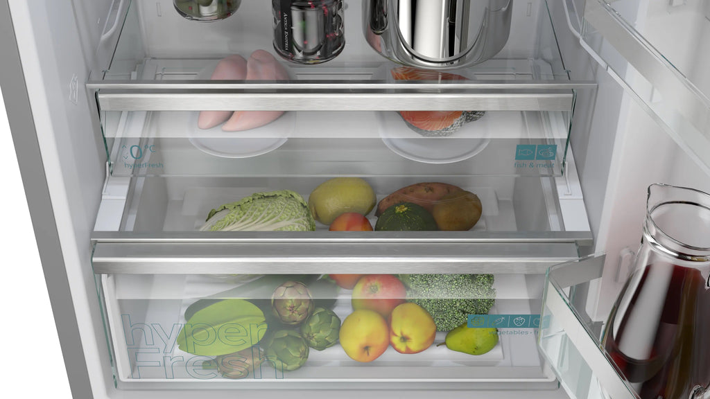 Siemens iQ300 Free-standing fridge-freezer with freezer at bottom 203 x 70 cm Brushed steel KG49NVIBG