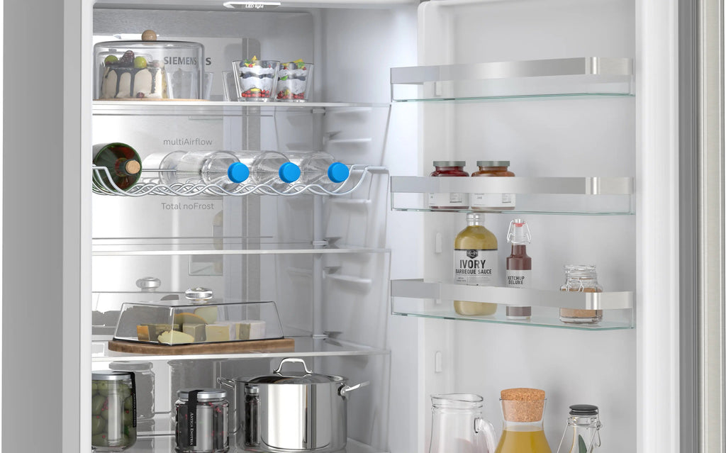 Siemens iQ300 Free-standing fridge-freezer with freezer at bottom 203 x 60 cm Brushed steel KG39NVIBG