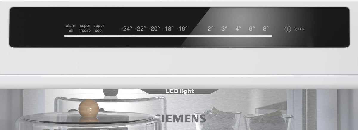 Siemens iQ300 Free-standing fridge-freezer with freezer at bottom 186 x 60 cm Brushed steel KG36NVICG