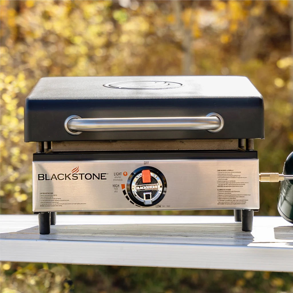Blacstone 17" Tabletop Griddle with Hood