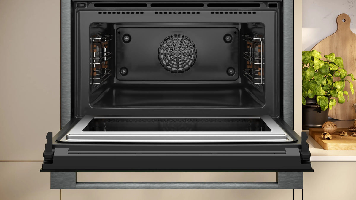 NEFF N 90 Compact Oven C24MS71G0B