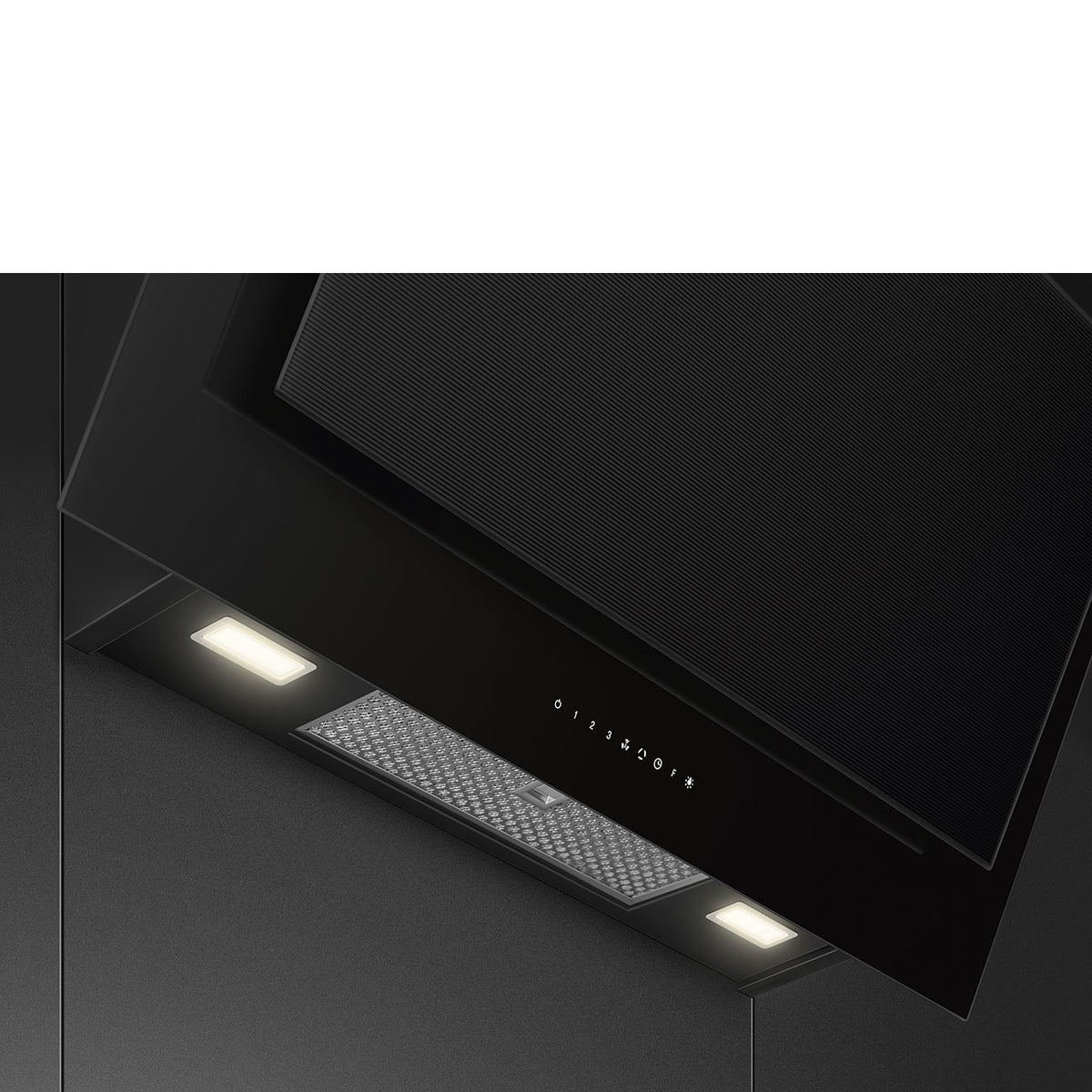 Linea Chimney Cooker Hood, Black