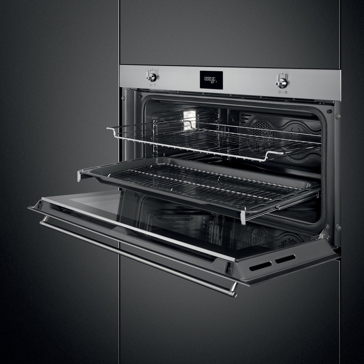 Classic Built-In 90cm Single Ovens (Reduced-Height) Pyrolytic Self Cleaning Single Oven