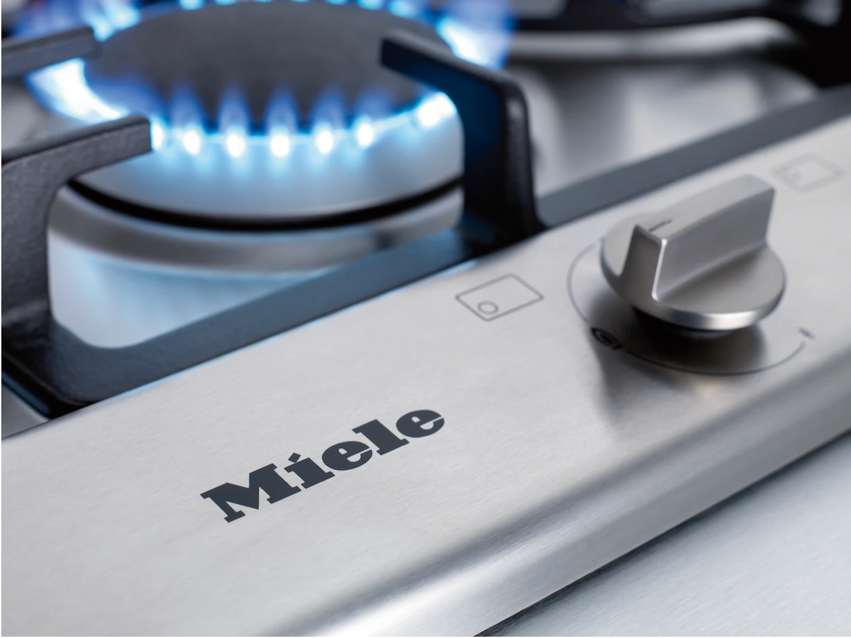 Miele KM 2010 Gas Hob in Ss Frame – image 3