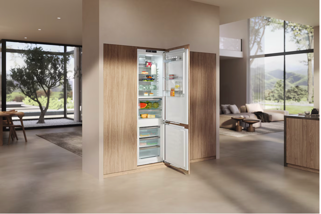 Miele KFN7844 C Fridge Freezer – image 6