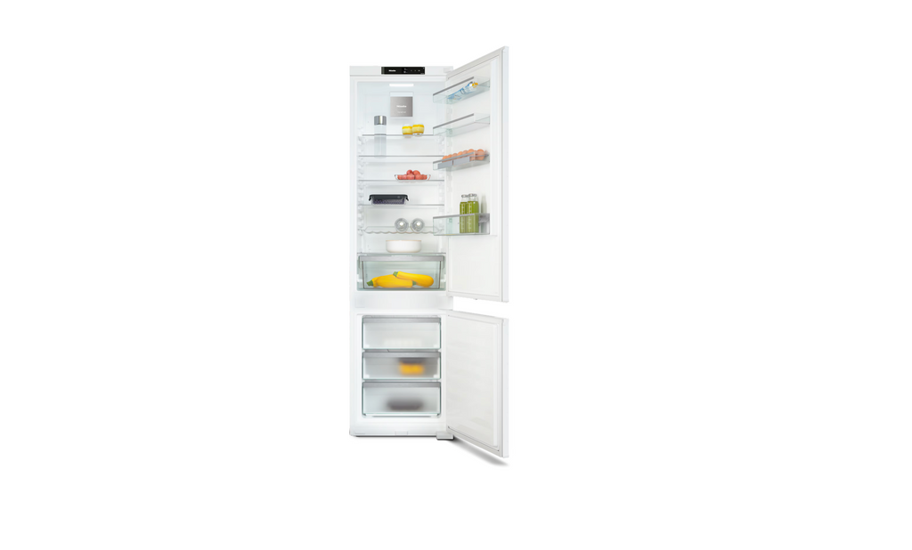 Miele KFN7833 D Fridge Freezer – front view