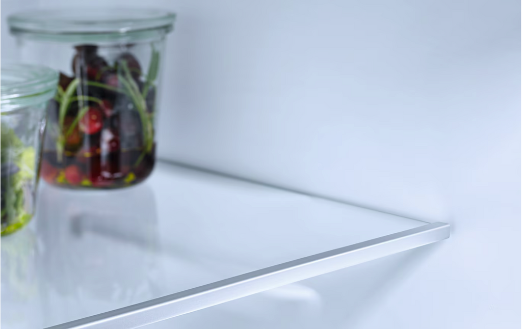 Miele K7125 E Fridge – image 4
