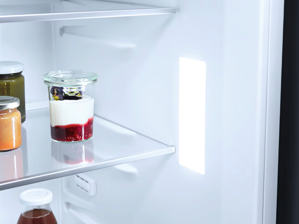 Miele K7125 E Fridge – image 7
