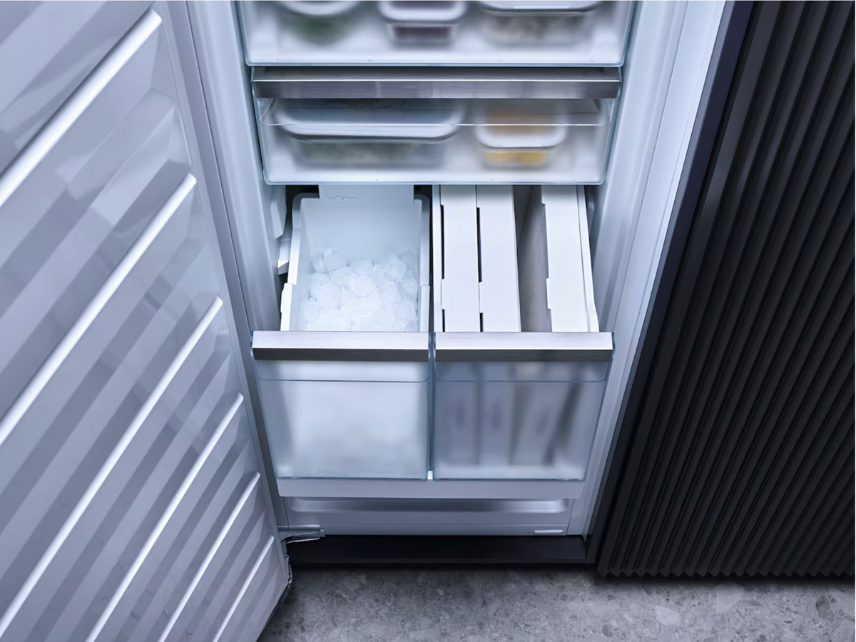 Miele FNS7774 D Freezer – image 5