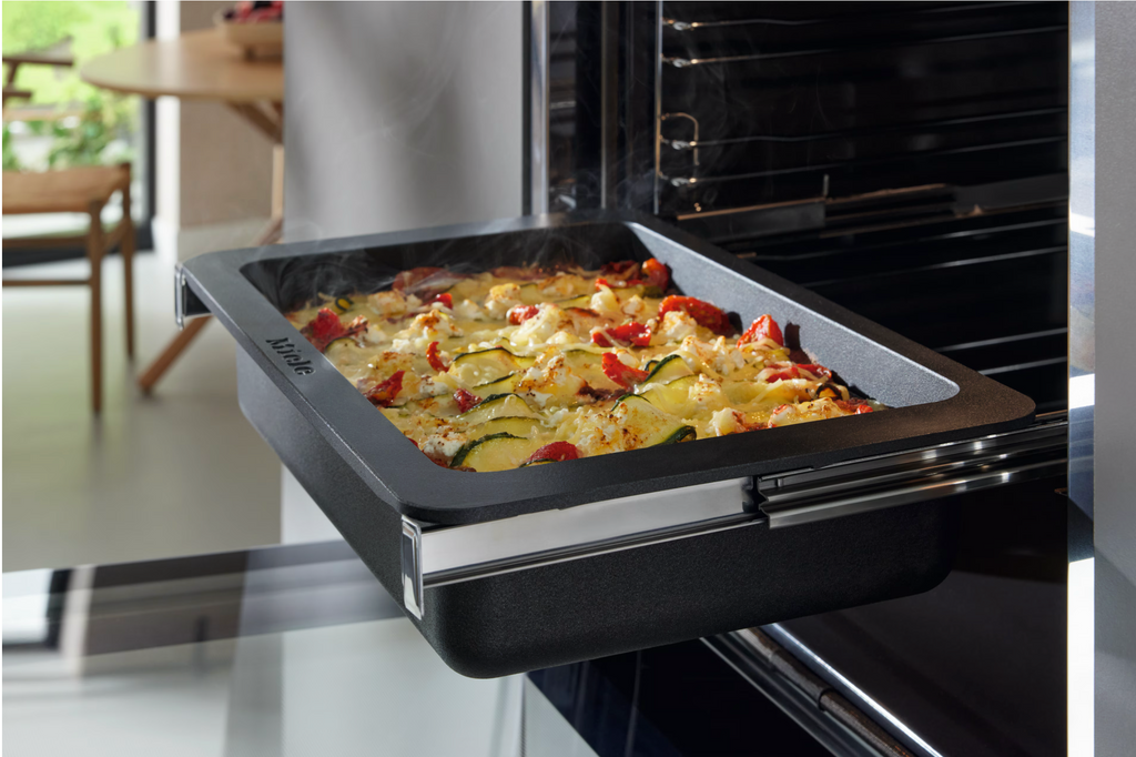 Miele H7262BP EDST Campaign Model Single Oven in CleanSteel – image 3