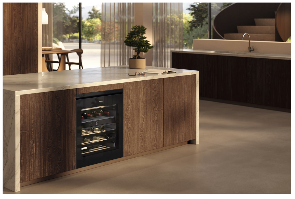 Miele KWTUS7074 F obsw Wine Cooler in Tinted Glass – image 4
