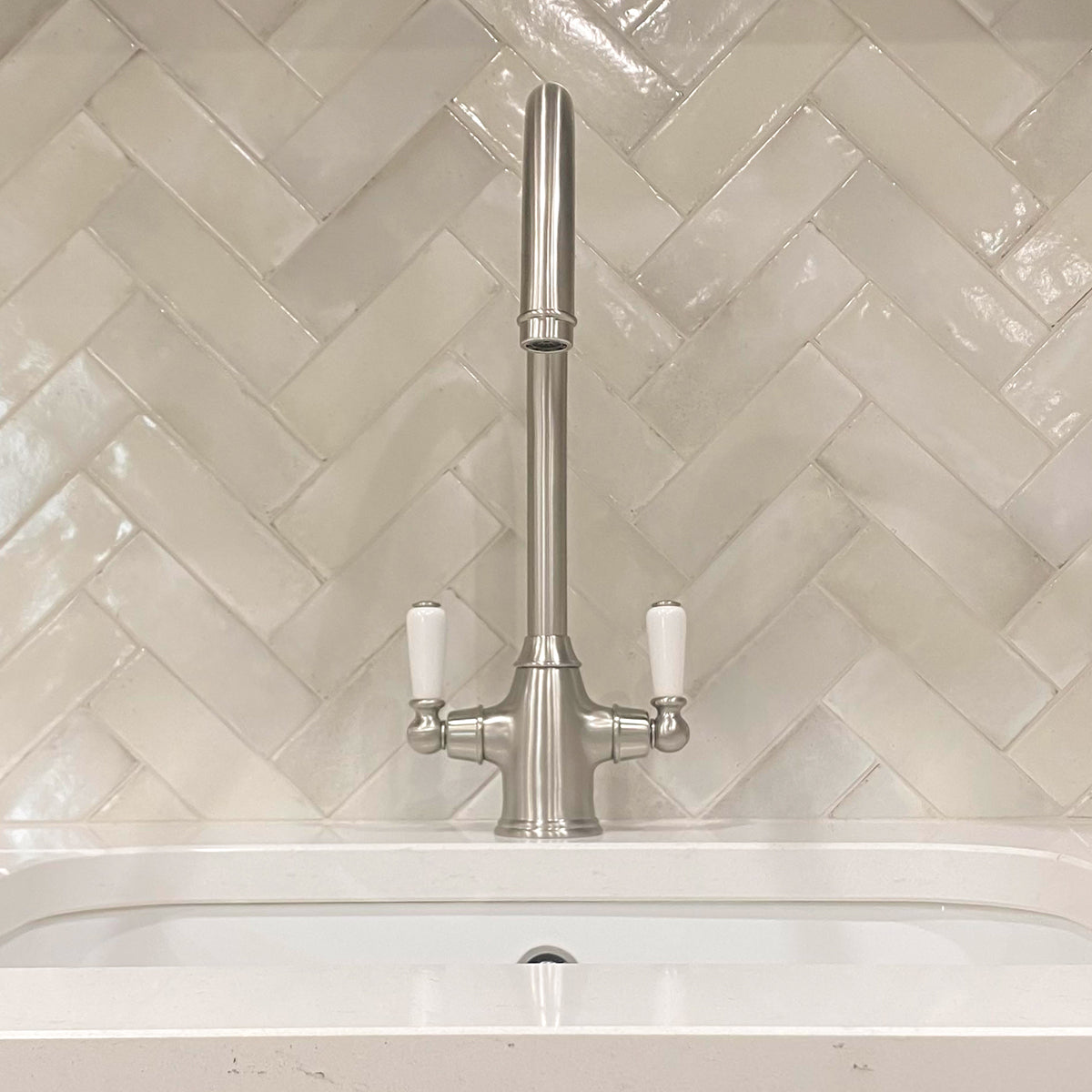 Bidbury & Co Amesbury Kitchen Tap — Pewter
