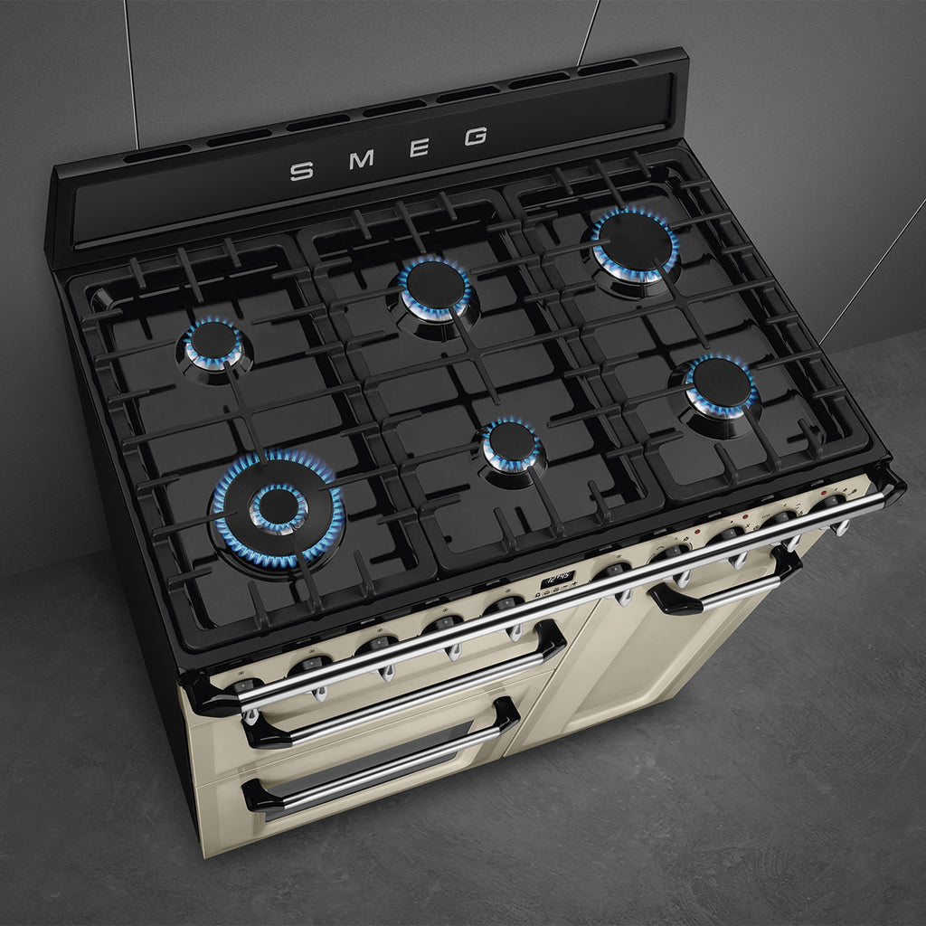 90x60 cm Victoria Dual fuel Cooker with Gas Hob