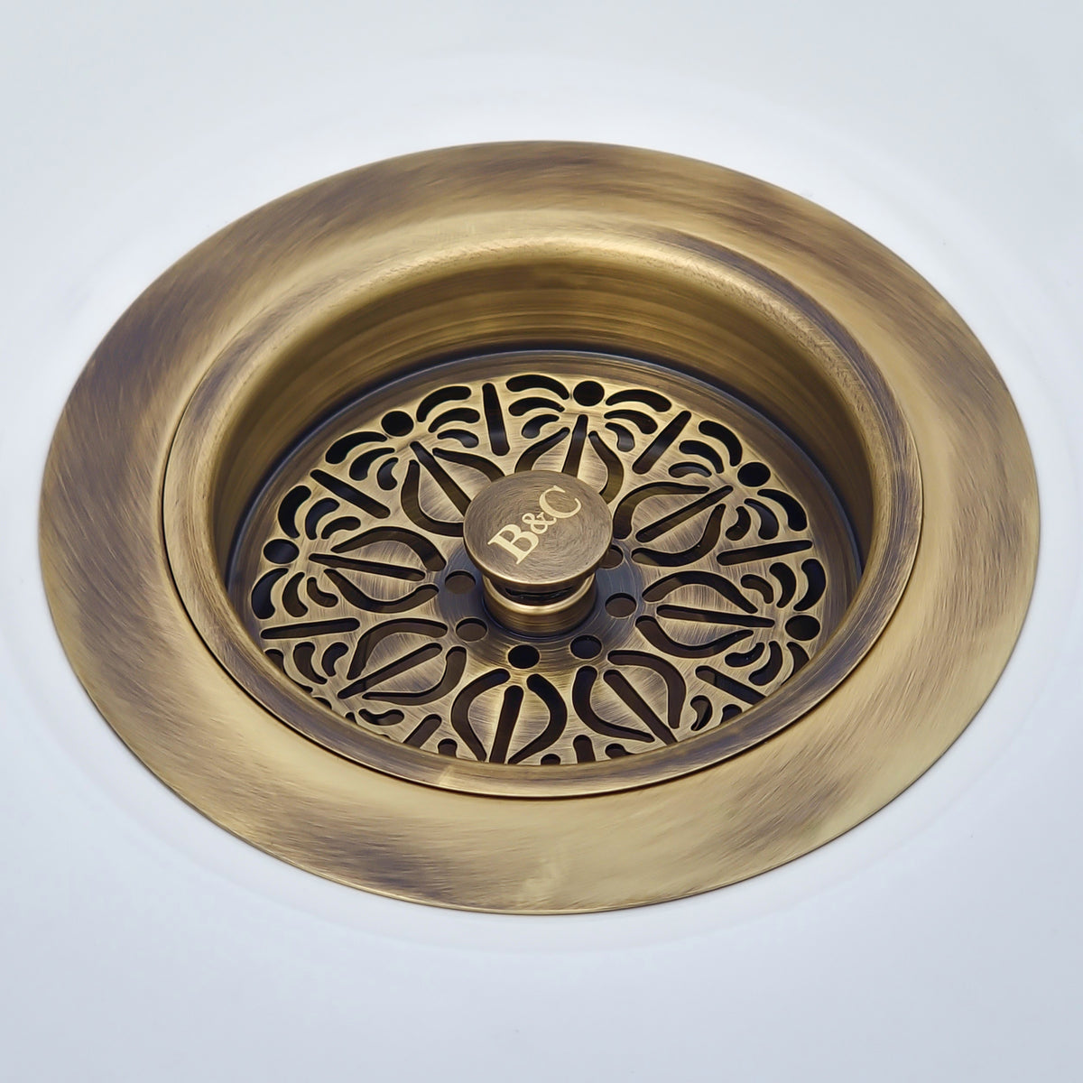 Bidbury & Co 3.5" Traditional Waste — Patinated Brass