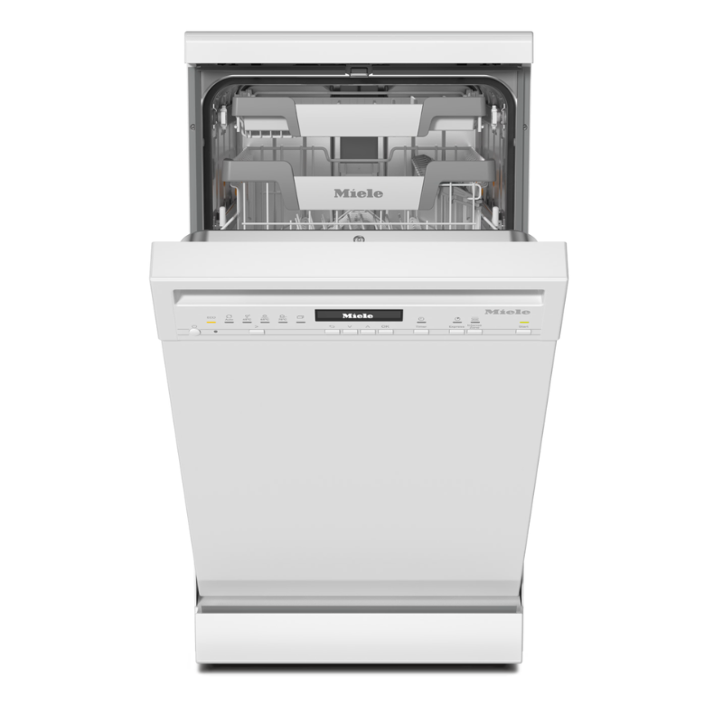 Miele G5740 SC Freestanding Dishwasher in White – front view