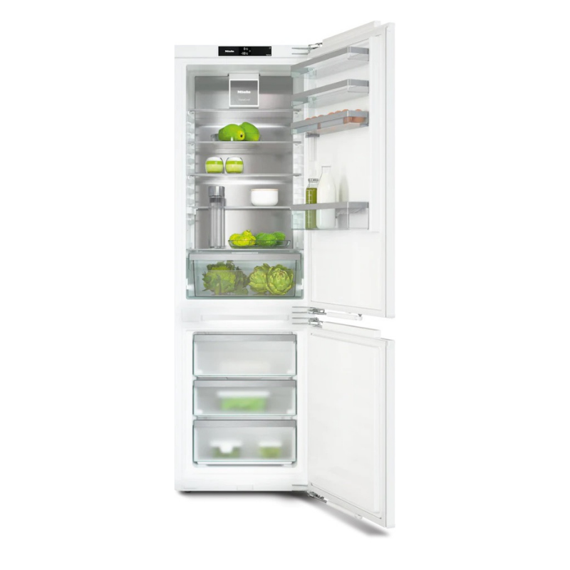 Miele KFN7764 C Fridge Freezer – front view