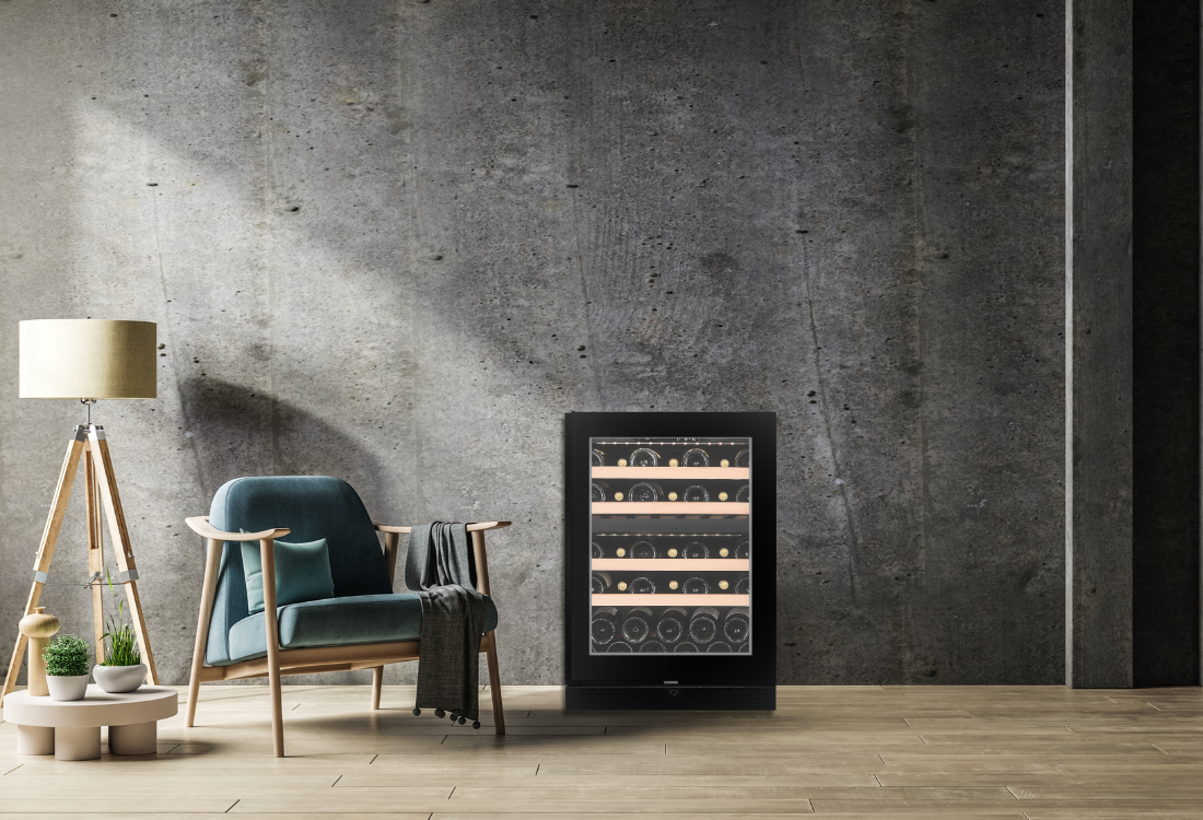 CELLA W39D-BLACK 39 bottle freestanding wine fridge – Black glass